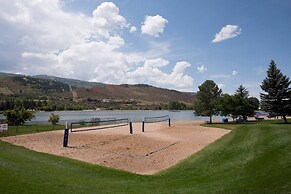 Beavercreek Resort Access to Vail & Golf