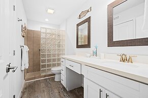 Allegro North Condos