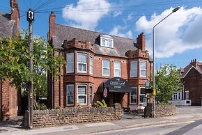 The Linden Leaf Rooms - Classy Studios