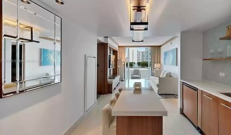 Luxury Condo Wellness Spa Resort By LMC