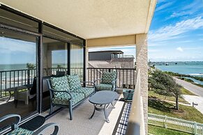 Laguna Reef Condos by VTrips