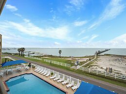 Laguna Reef Condos by VTrips