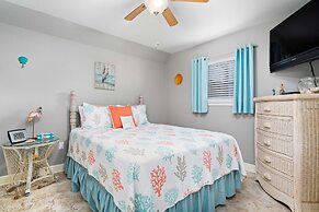 Laguna Reef Condos by VTrips