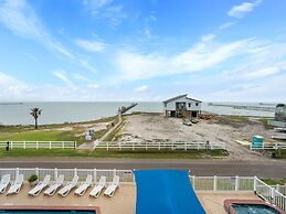 Laguna Reef Condos by VTrips