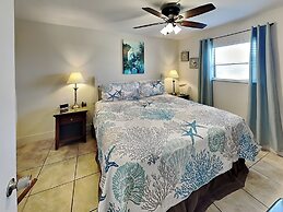 Laguna Reef Condos by VTrips