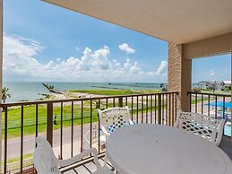 Laguna Reef Condos by VTrips