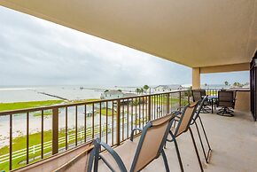 Laguna Reef Condos by VTrips