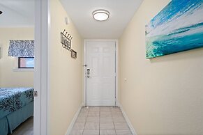 Laguna Reef Condos by VTrips