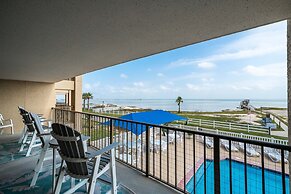 Laguna Reef Condos by VTrips