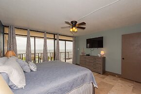 Laguna Reef Condos by VTrips