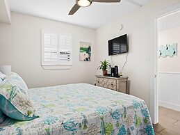 Laguna Reef Condos by VTrips