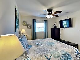 Laguna Reef Condos by VTrips