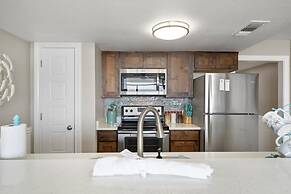 Laguna Reef Condos by VTrips