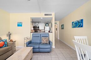 Laguna Reef Condos by VTrips