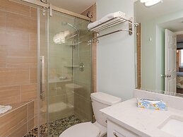 Laguna Reef Condos by VTrips