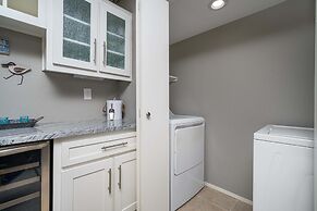 Laguna Reef Condos by VTrips