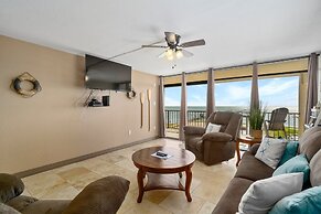 Laguna Reef Condos by VTrips