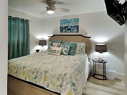 Laguna Reef Condos by VTrips