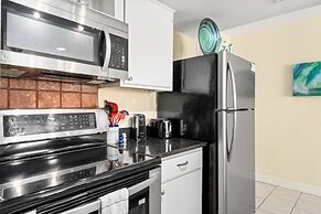 Laguna Reef Condos by VTrips