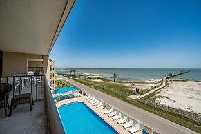 Laguna Reef Condos by VTrips