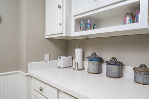 Laguna Reef Condos by VTrips