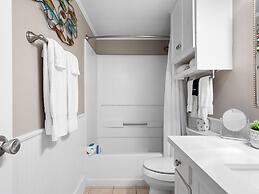 Laguna Reef Condos by VTrips