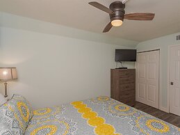 Laguna Reef Condos by VTrips