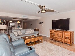 Laguna Reef Condos by VTrips