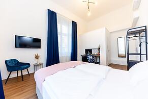 Adagio Downtown Rooms