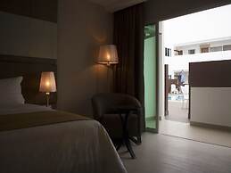 Garden Sentral Hotel