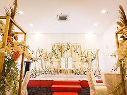 Garden Sentral Hotel