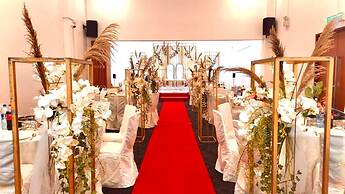 Garden Sentral Hotel