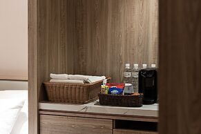 Spring's Rhapsody Hotel