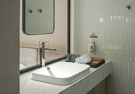 Spring's Rhapsody Hotel