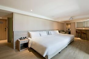 Spring's Rhapsody Hotel