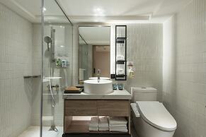 Spring's Rhapsody Hotel