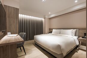 Spring's Rhapsody Hotel