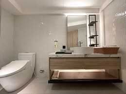 Spring's Rhapsody Hotel