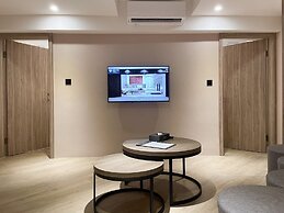 Spring's Rhapsody Hotel