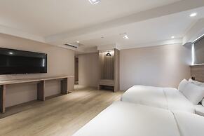 Spring's Rhapsody Hotel