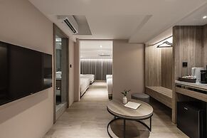 Spring's Rhapsody Hotel