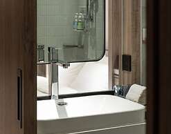 Spring's Rhapsody Hotel