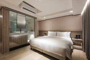 Spring's Rhapsody Hotel