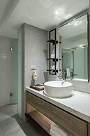 Spring's Rhapsody Hotel