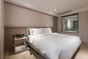 Spring's Rhapsody Hotel