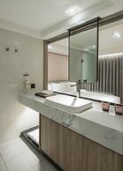 Spring's Rhapsody Hotel