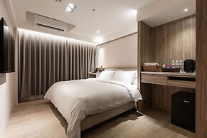 Spring's Rhapsody Hotel