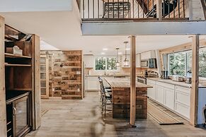 78mbr - Wood Stove - Wifi - Pets Ok - BBQ - Sleeps 6