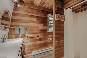 78mbr - Wood Stove - Wifi - Pets Ok - BBQ - Sleeps 6