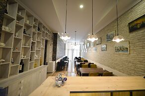 Aura Boutique Hotel